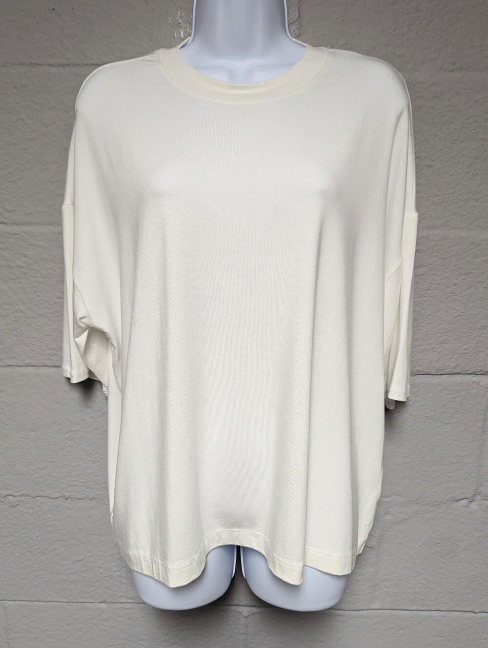 Bleusalt The Oversized T-Shirt Size 2 (M) White